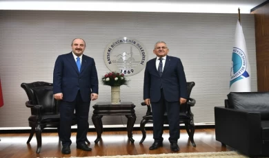Mustafa Varank’tan Başkan Büyükkılıç’a ziyaret