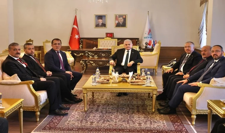 Binali Yıldırım’dan Nevşehir Belediyesi’ne ziyaret