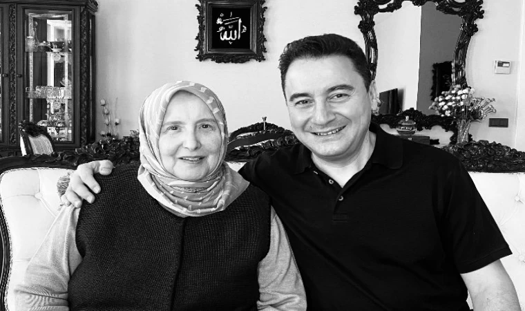 Ali Babacan’ın anne acısı