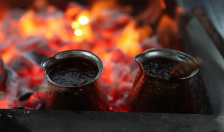 İzmitliler’den ’Altı Asırlık Hatır Türk Kahvesi’ sergisi