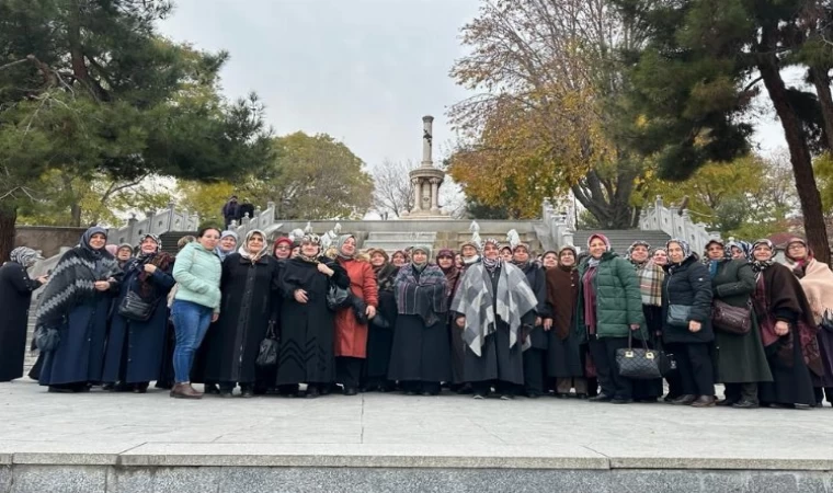 Pazaryerili kadınlardan Konya’ya kültür gezisi