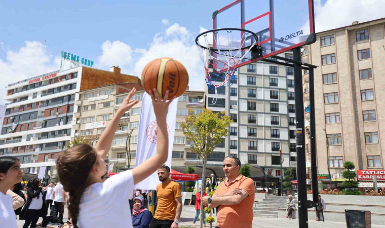 Elazığ’da Gençlik ve Spor Festivalleri gerçekleştirildi