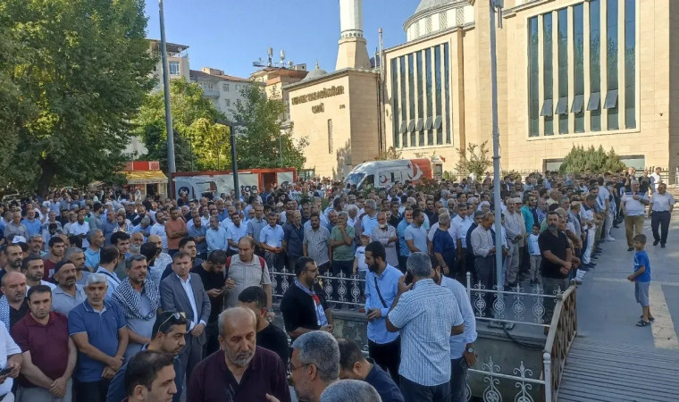 Malatya’da Haniye için gıyabi cenaze namazı kılındı