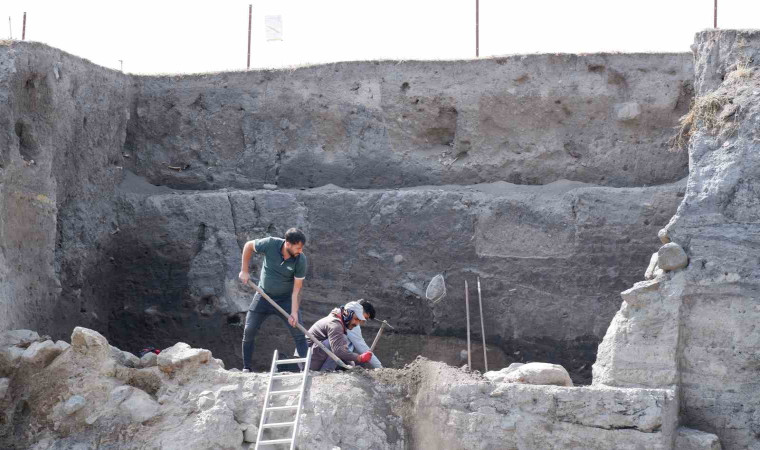 Erzurum’daki arkeolojik kazılarda 6 bin yıl öncesine dair izler ortaya çıkarılıyor