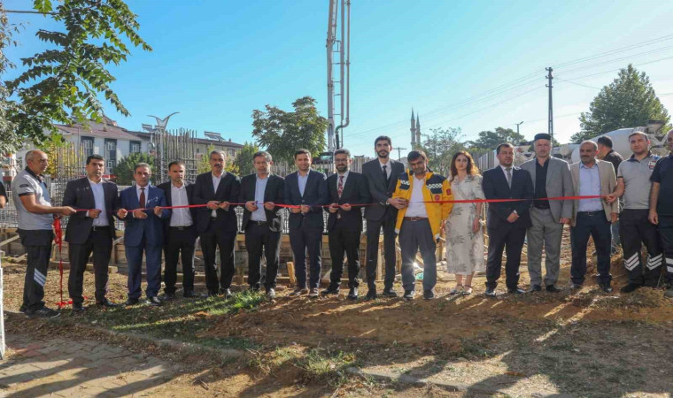 Genç’te Toplum Sağlığı Merkezi ve 112 Acil Sağlık Hizmetleri İstasyonu temel atma töreni