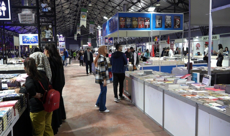 10. Malatya Anadolu Kitap ve Kültür Fuarı’na yoğun ilgi