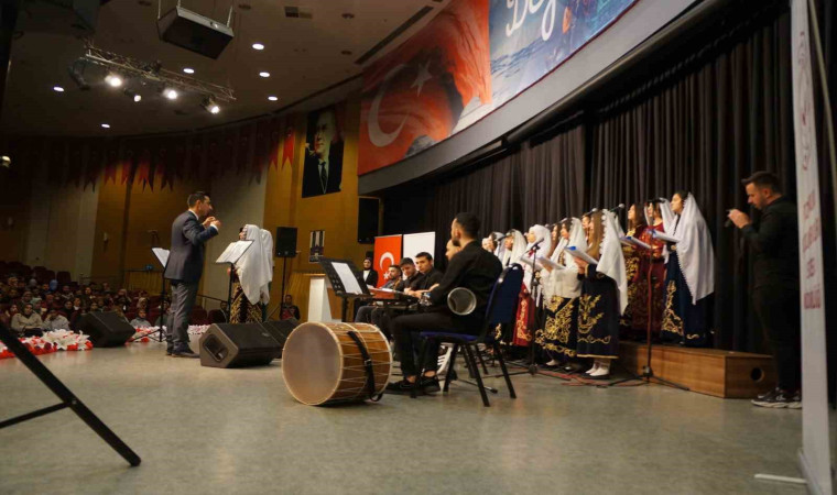 Erzurum’da devlet korumasındaki çocuklar konser verip sergi açtı