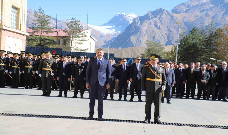 Hakkari’de Cumhuriyetin 101. yıl dönümü kutlamaları