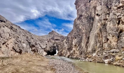 Ağrı’da Kudret Köprüsü manzarasıyla hayran bırakıyor