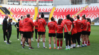 A Milli Kadın Futbol Takımı, Azerbaycan maçı hazırlıklarını tam kadro sürdürdü