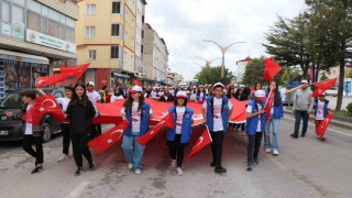 Ahlat’ta 19 Mayıs coşkusu