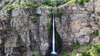 Bitlis’teki Gümüşkanat Şelalesi havadan görüntülendi