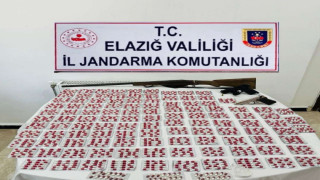 Elazığ’da uyuşturucu operasyonu: 2 bin 751 adet sentetik ecza hap ele geçirildi