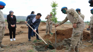 Erzincan’da fidanlar toprakla buluştu