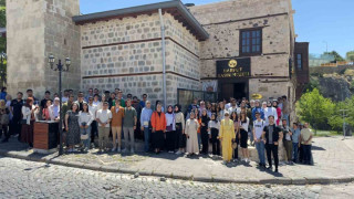 Fırat Üniversitesi öğrencileri Harput’u gezdi