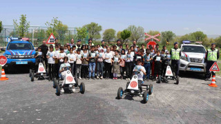 Muşta çocuklara trafik eğitimi verildi