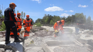 Olası deprem için yerinde eğitim aldılar