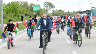 Van YYÜ öğrencileri Gazze’ye destek protestolarını sürdürüyor