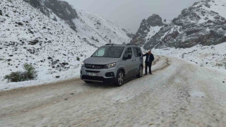 Van’ın yüksek kesimleri mayıs ayında kışı yaşadı