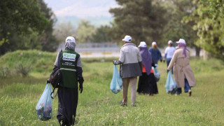 Yangına karşı ormanları temizlediler