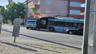 Elazığ’da halk otobüsü ile pikap çarpıştı: 9 yaralı