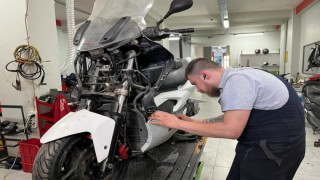 Yaz aylarında motosiklet kullanımına ve bakımına dikkat