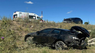 Ağrı’da trafik kazası: 13 yaralı