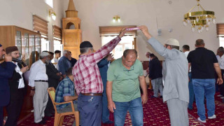 Ahlat’ta husumetli iki aile barıştırıldı