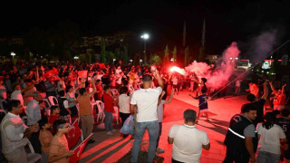 Battalgazi Belediyesi’nde milli maç coşkusu