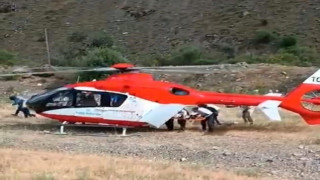 Bitlis’te ambulans helikopter 40 yaşındaki hasta için havalandı