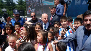 Çocuklar Erzurum’da yaz okuluna koştu