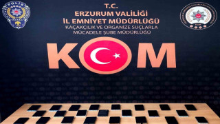 Erzurum polisinden kaçak cep telefonu operasyonu