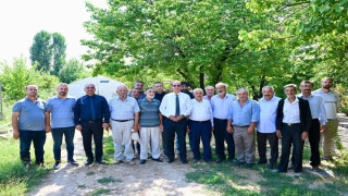 Geçit, Dilek Mahallesindeki yeni yatırımları inceledi