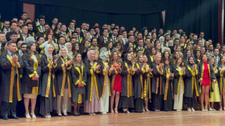 İnönü Tıp, 31. dönem mezunlarını verdi