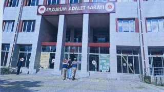 Jandarma aranan şahsı operasyonla yakaladı