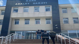 Kars’ta uyuşturucu taciri 2 kişi tutuklandı