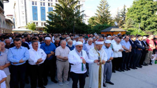 Van’da İsmail Haniye için gıyabi cenaze namazı kılındı