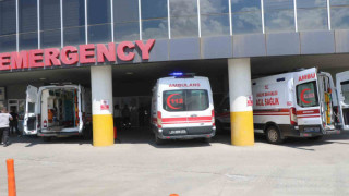 Erzincan - Erzurum kara yolunda trafik kazası: 5 yaralı