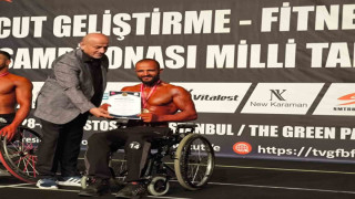 Halit Durak, Türkiye Vücut Geliştirme şampiyonu oldu