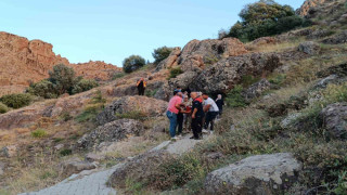 Ziyaretgahta düşerek yaralanan kadın hastaneye kaldırıldı