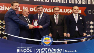 Bingöl’de vergi, ihracat ve istihdam rekortmenlerine ödülleri verildi