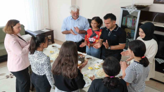 Devlet Korumasındaki çocuklara doğum günü sürprizi