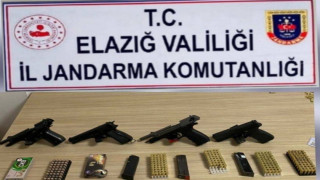 Elazığ’da 4 adet ruhsatız tabanca ele geçirildi