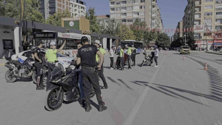 Elazığ’da motosikletlilere sıkı denetim