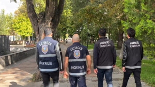 Erzincan’da polisin okul çevrelerinde denetimleri sürüyor