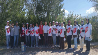 Gönüllüler Kazım Karabekir Stadyumu’nun çehresini değiştirdi