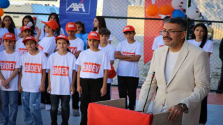 Hakkari’de basketbol sahasının açılışı yapıldı