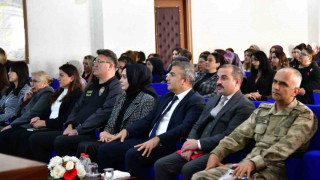 Ardahan’da ”En İyi Narkotik Polisi Anne” Semineri