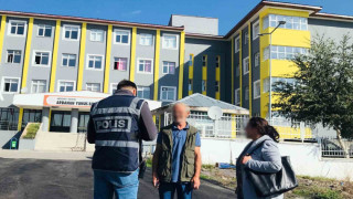 Ardahan’da Polis okul çevrelerinde göz açtırmıyor