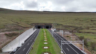 Aşık Şenlik Tüneli ve Çıldır-Aktaş bağlantı yolu açılıyor